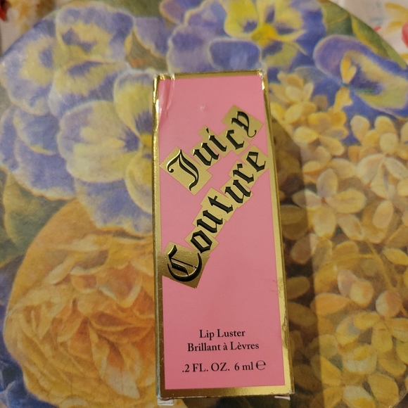 Juicy Couture "Trouble  Maker "Lip Luster Lip Gloss - Picture 2 of 3